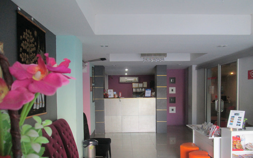 The Airy Residence Bangkok Esterno foto